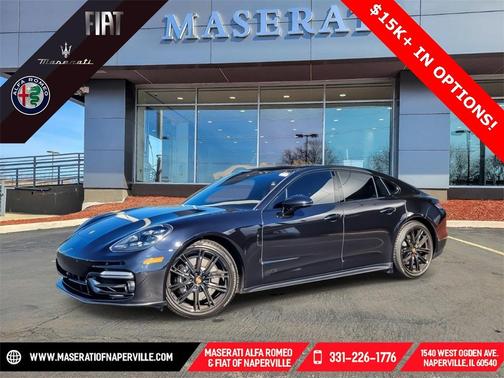 2022 Porsche Panamera GTS
