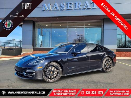 2022 Porsche Panamera GTS