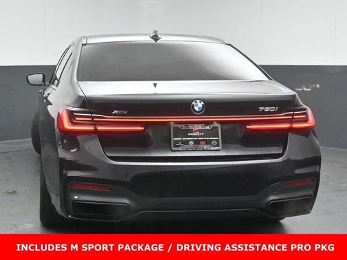 2022 BMW 750 i xDrive