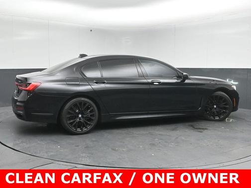 2022 BMW 750 i xDrive