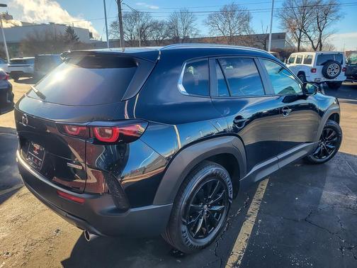 2025 Mazda CX-50 2.5 S Preferred Package