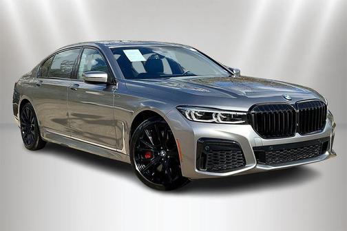Donington Gray Metallic 2022 BMW 750 i xDrive