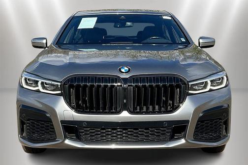 Donington Gray Metallic 2022 BMW 750 i xDrive