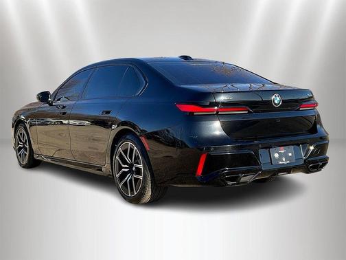 Black Sapphire Metallic 2023 BMW 760 760i xDrive