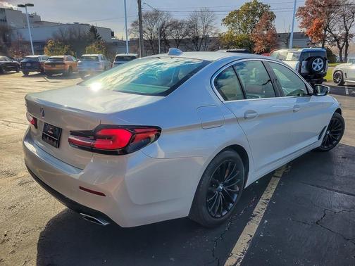 2022 BMW 530 i xDrive