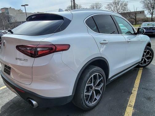 2019 Alfa Romeo Stelvio Ti