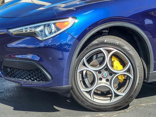 2019 Alfa Romeo Stelvio Ti