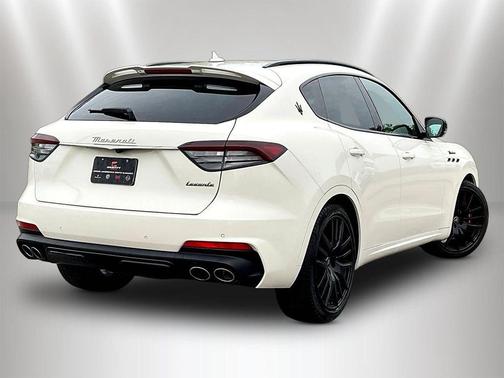 2024 Maserati Levante Modena Ultima