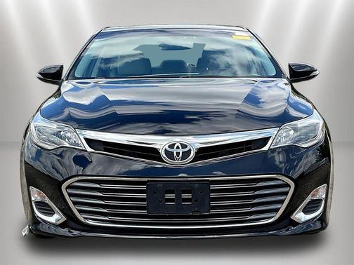Attitude Black 2015 Toyota Avalon XLE Premium