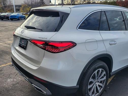 2024 Mercedes-Benz GLC 300 Base 4MATIC