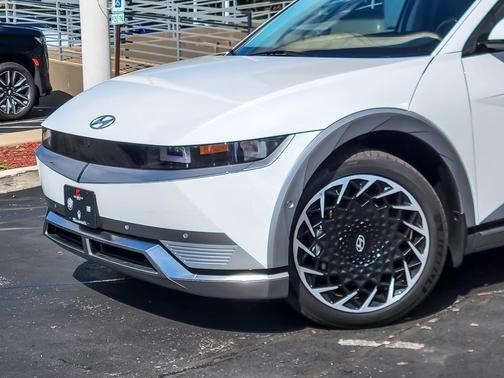 2023 Hyundai IONIQ 5 Limited