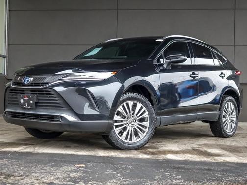 2022 Toyota Venza XLE