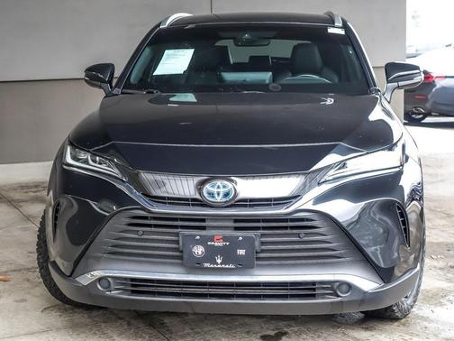 2022 Toyota Venza XLE