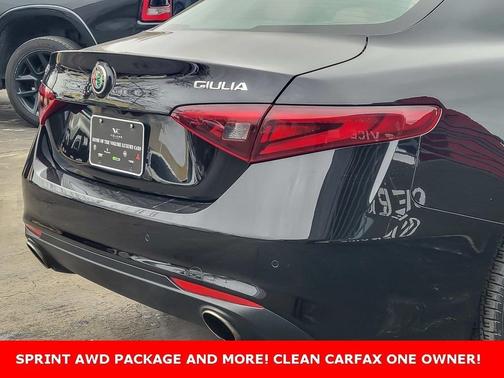 2021 Alfa Romeo Giulia Base