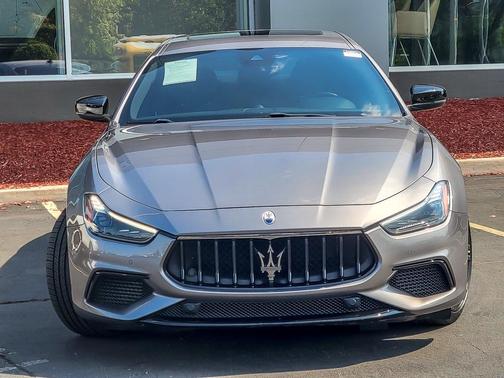 2022 Maserati Ghibli Modena