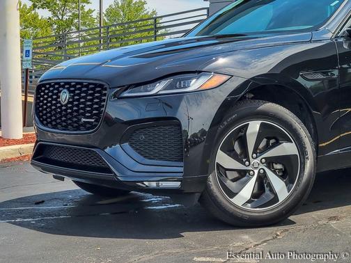 2024 Jaguar F-PACE P250 R-Dynamic S