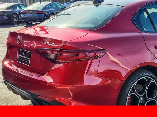 2022 Alfa Romeo Giulia Veloce