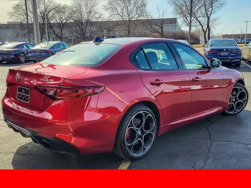 2022 Alfa Romeo Giulia Veloce