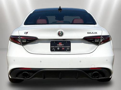 Alfa White 2024 Alfa Romeo Giulia Veloce