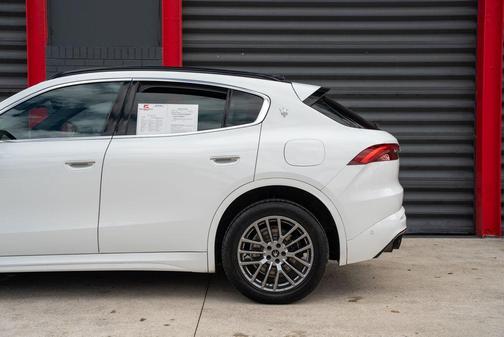 White 2023 Maserati Grecale GT