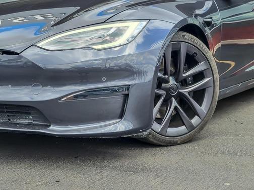 Gray 2021 Tesla Model S Long Range