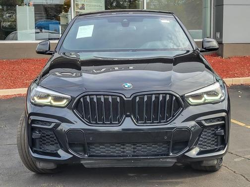 2023 BMW X6 xDrive40i