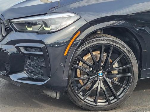 2023 BMW X6 xDrive40i