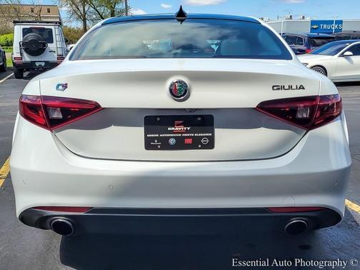 2021 Alfa Romeo Giulia Ti