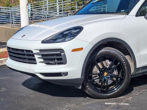 2020 Porsche Cayenne Base