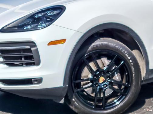2020 Porsche Cayenne Base