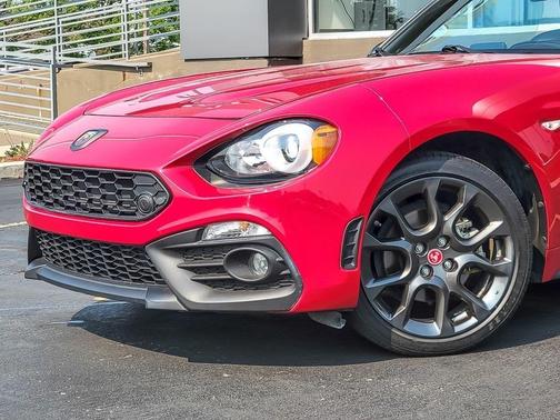 2017 FIAT 124 Spider Abarth