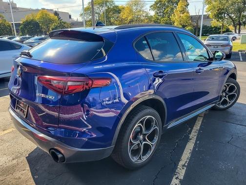 2022 Alfa Romeo Stelvio Ti