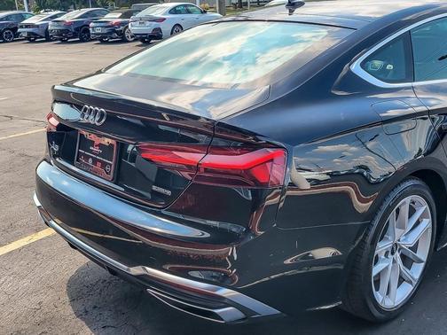 2024 Audi A5 Sportback 45 S line quattro Premium