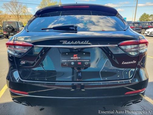 2021 Maserati Levante Base