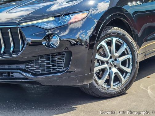 2021 Maserati Levante Base
