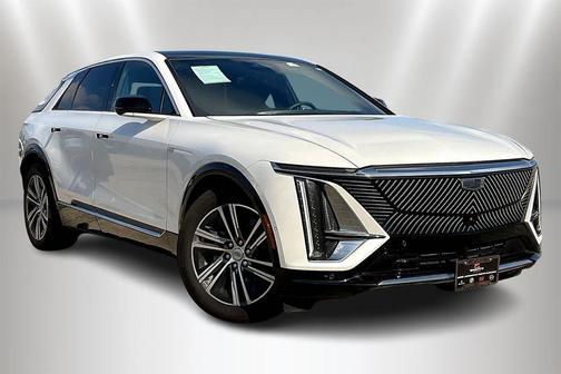 Crystal White Tri-Coat 2024 Cadillac LYRIQ Luxury