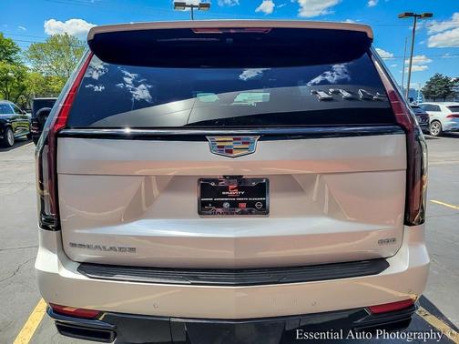2023 Cadillac Escalade Sport Platinum