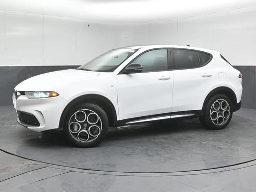 2024 Alfa Romeo Tonale Ti