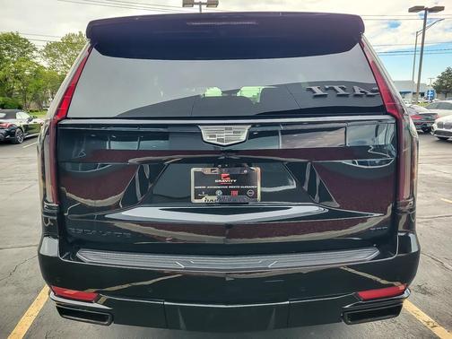2021 Cadillac Escalade Sport