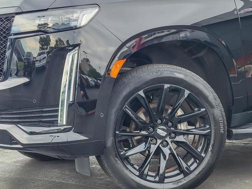 2021 Cadillac Escalade Sport