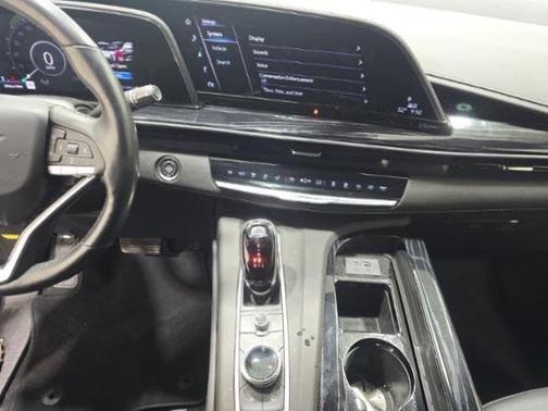 2021 Cadillac Escalade Sport