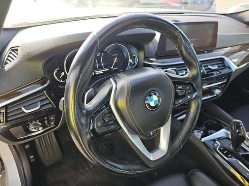 2019 BMW 530 i xDrive