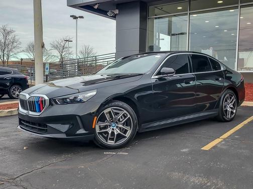 2025 BMW i5 xDrive40