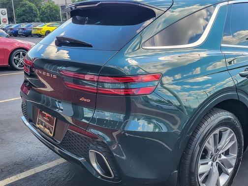 2023 Genesis GV70 2.5T
