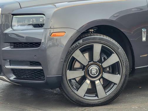 2022 Rolls-Royce Cullinan 