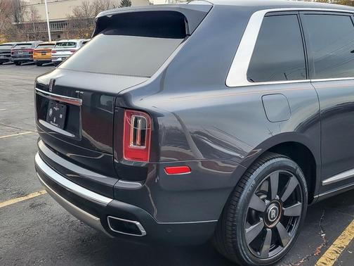 2022 Rolls-Royce Cullinan 