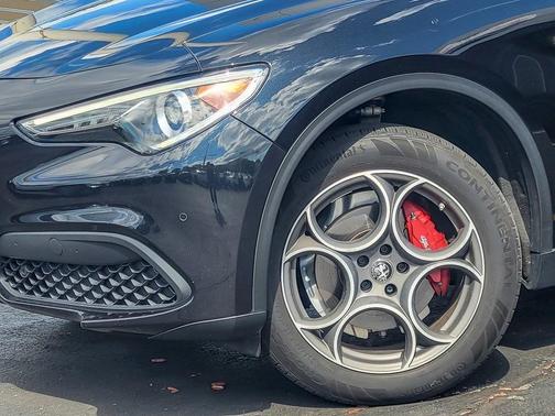 2022 Alfa Romeo Stelvio Sprint