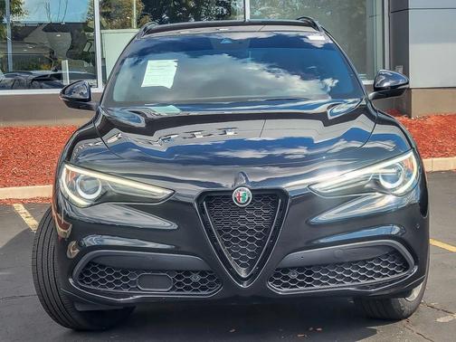 2022 Alfa Romeo Stelvio Sprint