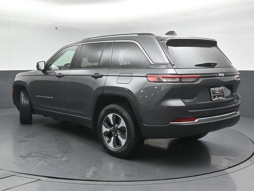 2022 Jeep Grand Cherokee 4xe Base