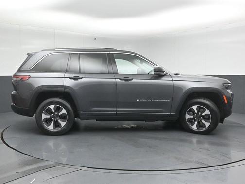 2022 Jeep Grand Cherokee 4xe Base